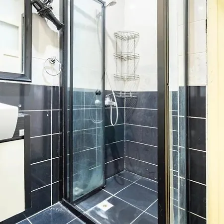 Bright-spacious Flat In Taksim Center Appartamento *